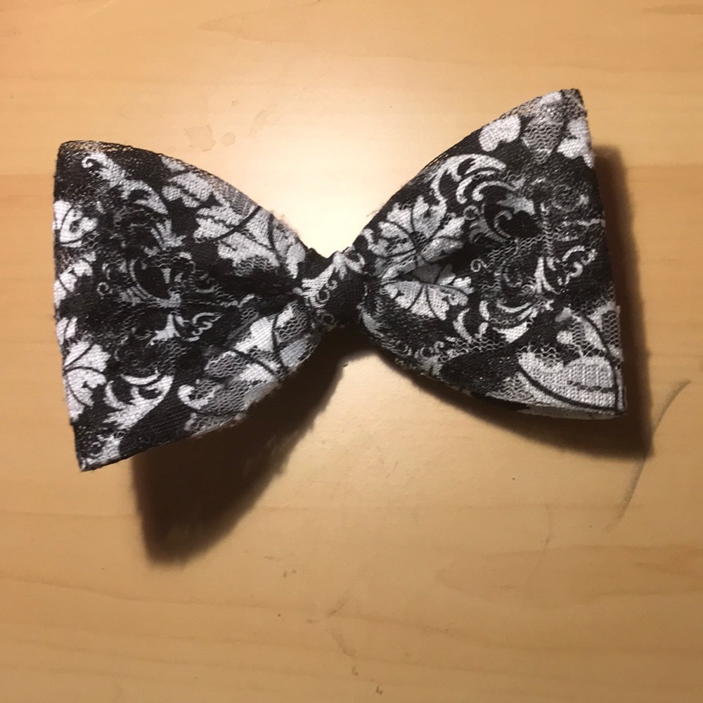 Bow